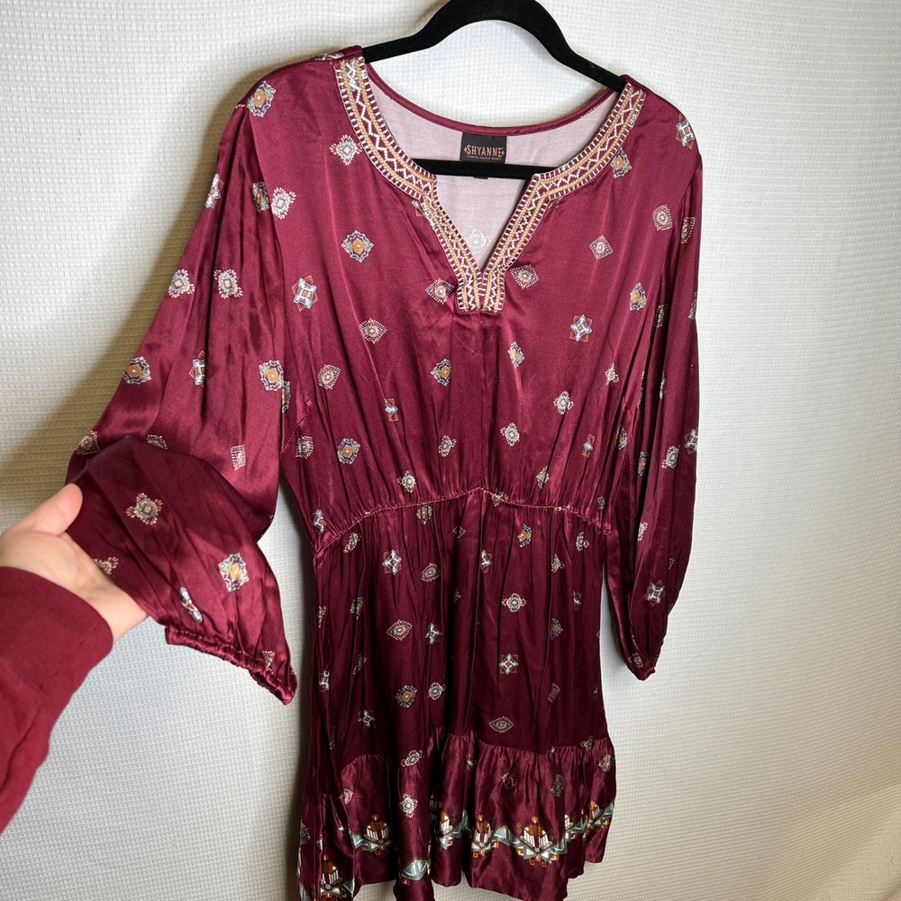Shyanne Burgundy Embroidered V‎ Neck Smocked Waist Ruffle Hem Dress Women Large